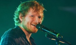 黄老板爆料唱歌视频,幕后唱歌瞬间，带你领略音乐魅力